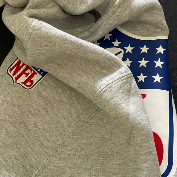 NFL 🏈 Hooded Embroidered Sweatshirt - Picture 8 of 15